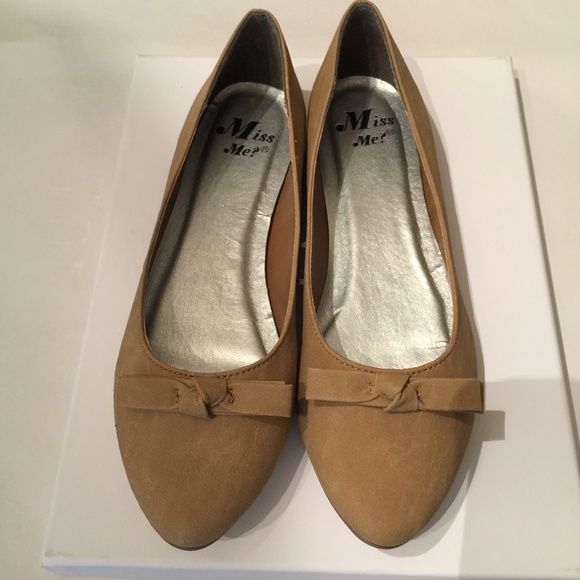 Miss Me Bow Tie Brown Tan Pointy Toe Ballet Flats - Picture 2 of 4